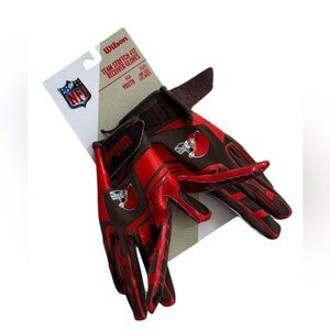 Wilson Receiver Glove Browns Logo Youth One Size